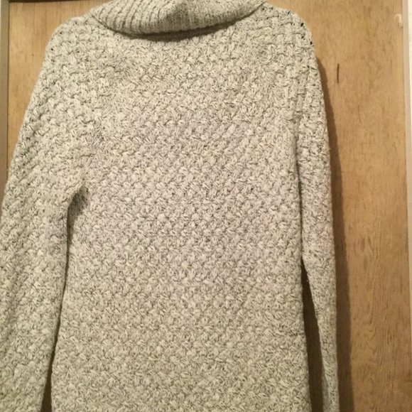 Cowl neck tunic top - Picture 6 of 6